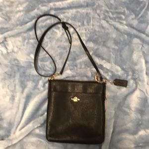 Coach.. black. Cross the body !!!!